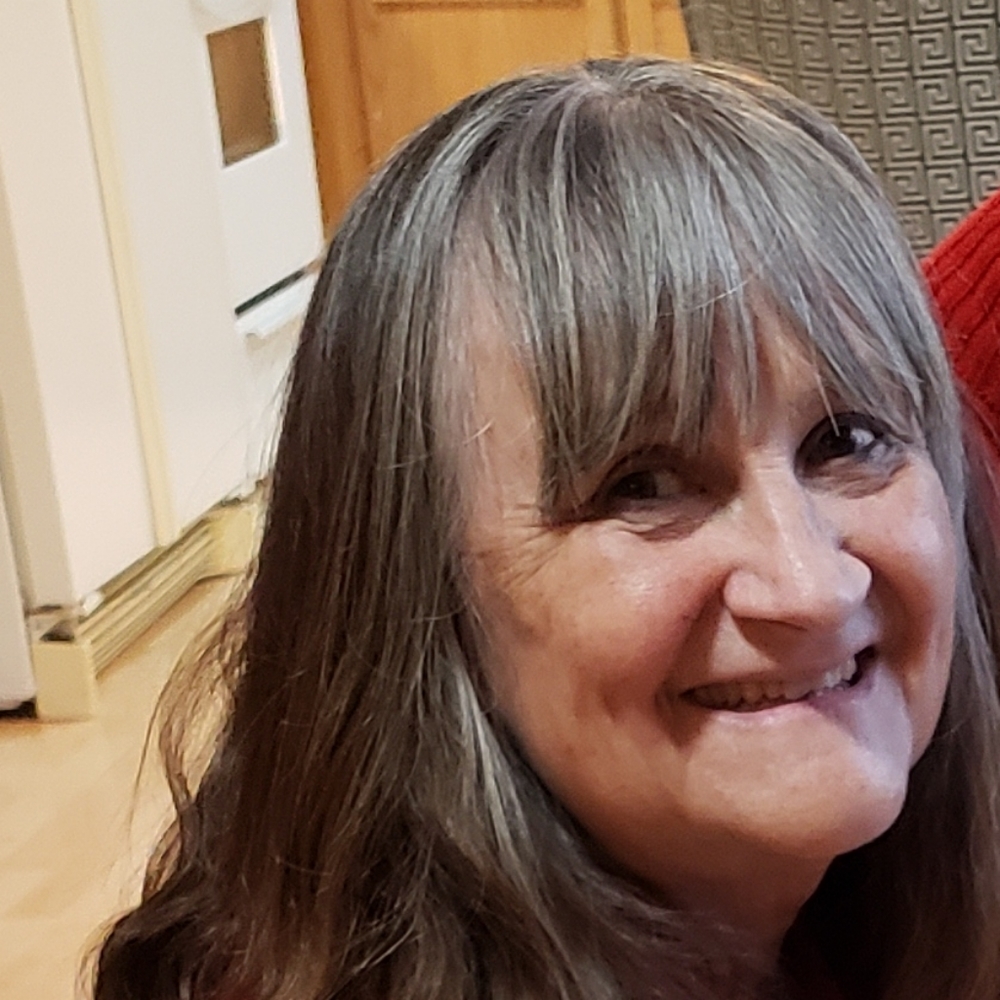 Meet your Posher, Lynne